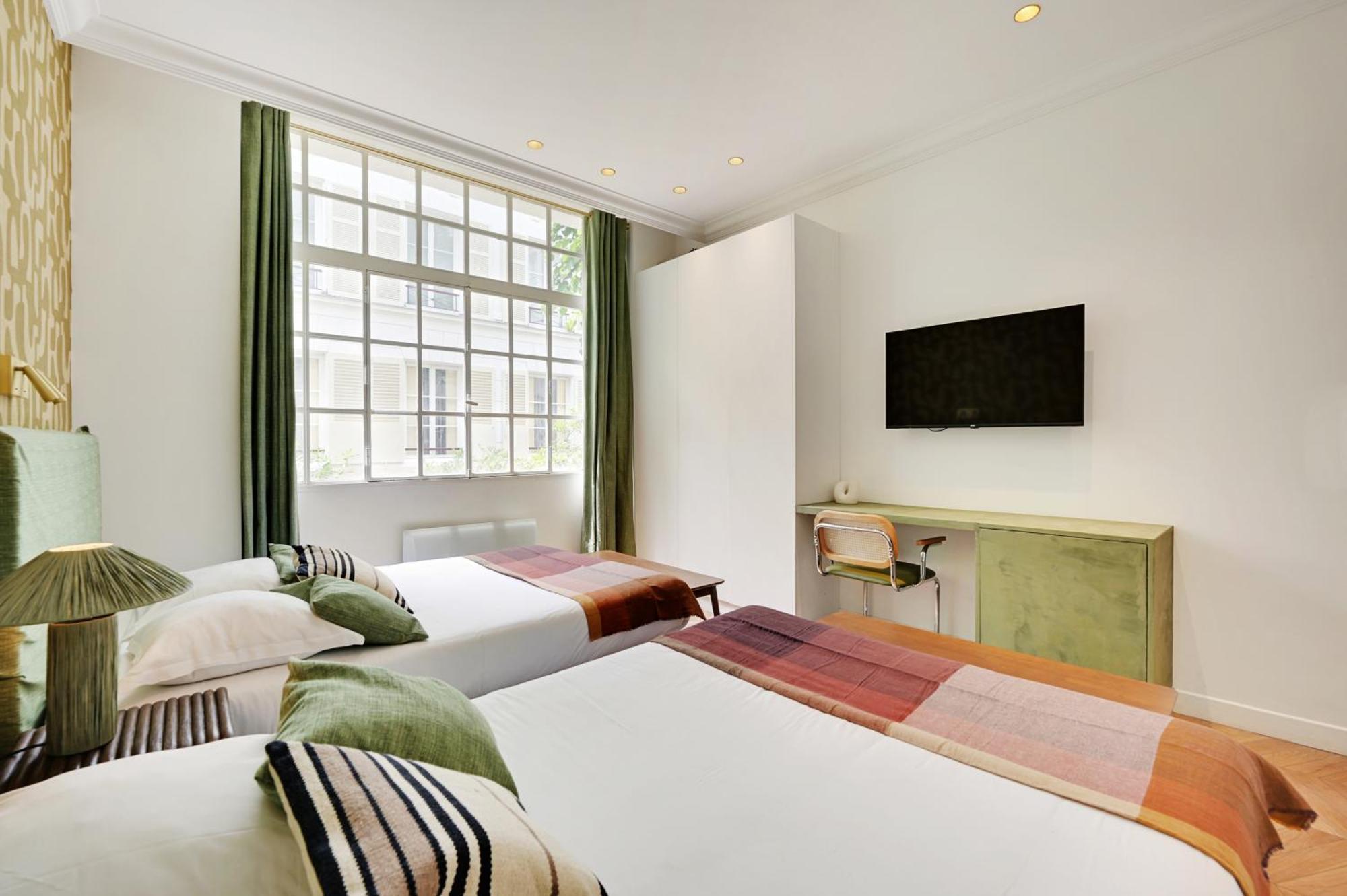 Amazing Appartement - 3Br-10P - Saint Germain ปารีส ภายนอก รูปภาพ