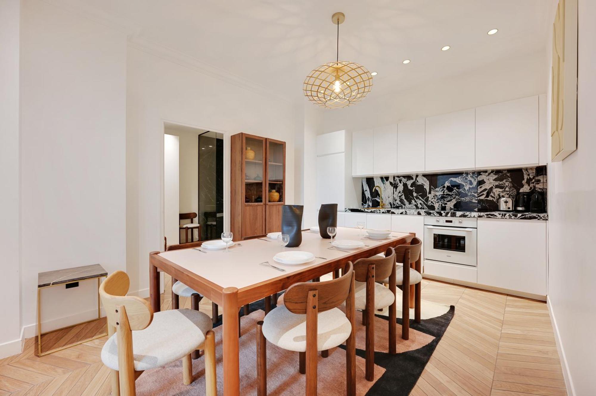 Amazing Appartement - 3Br-10P - Saint Germain ปารีส ภายนอก รูปภาพ