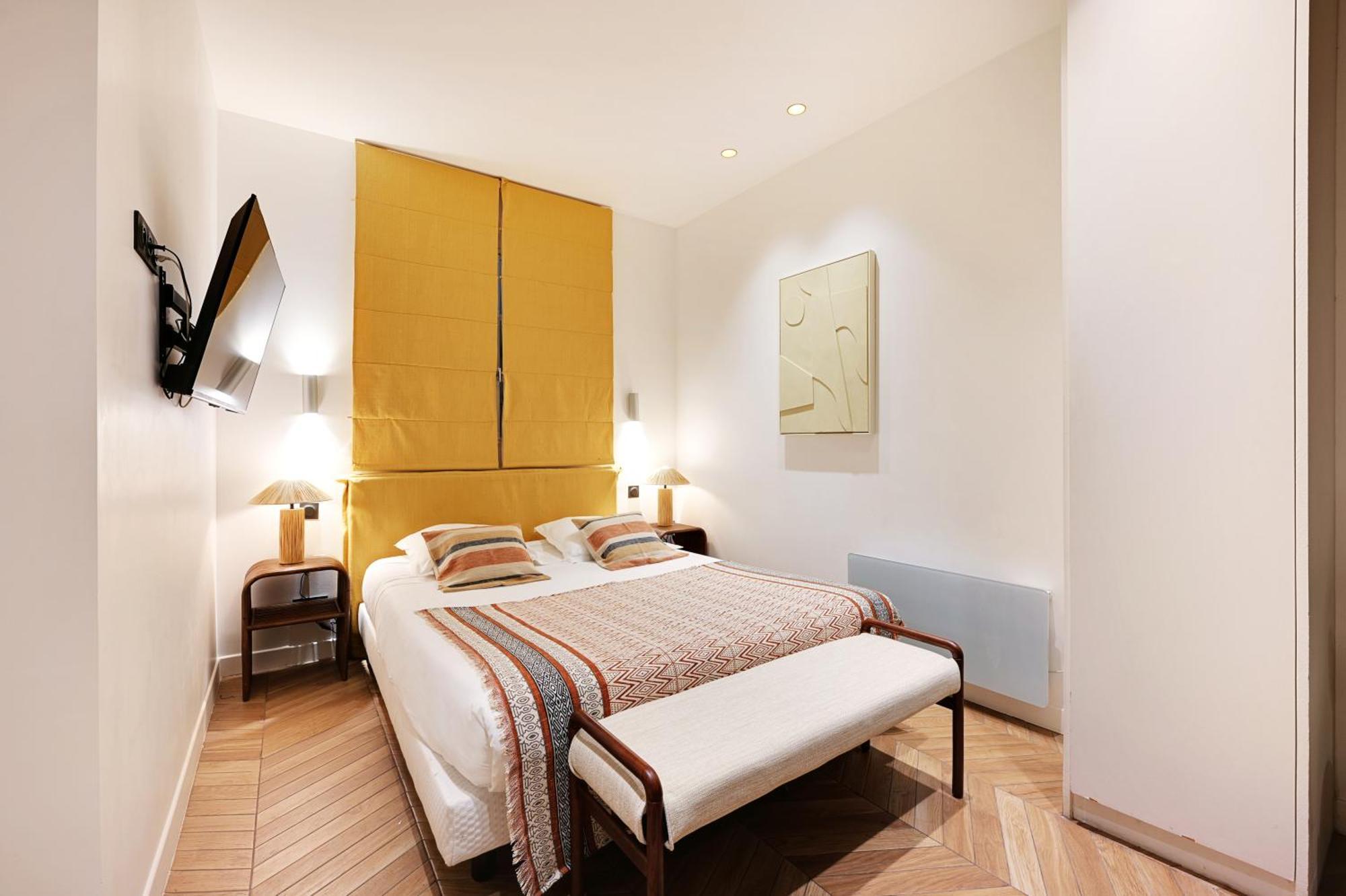 Amazing Appartement - 3Br-10P - Saint Germain ปารีส ภายนอก รูปภาพ