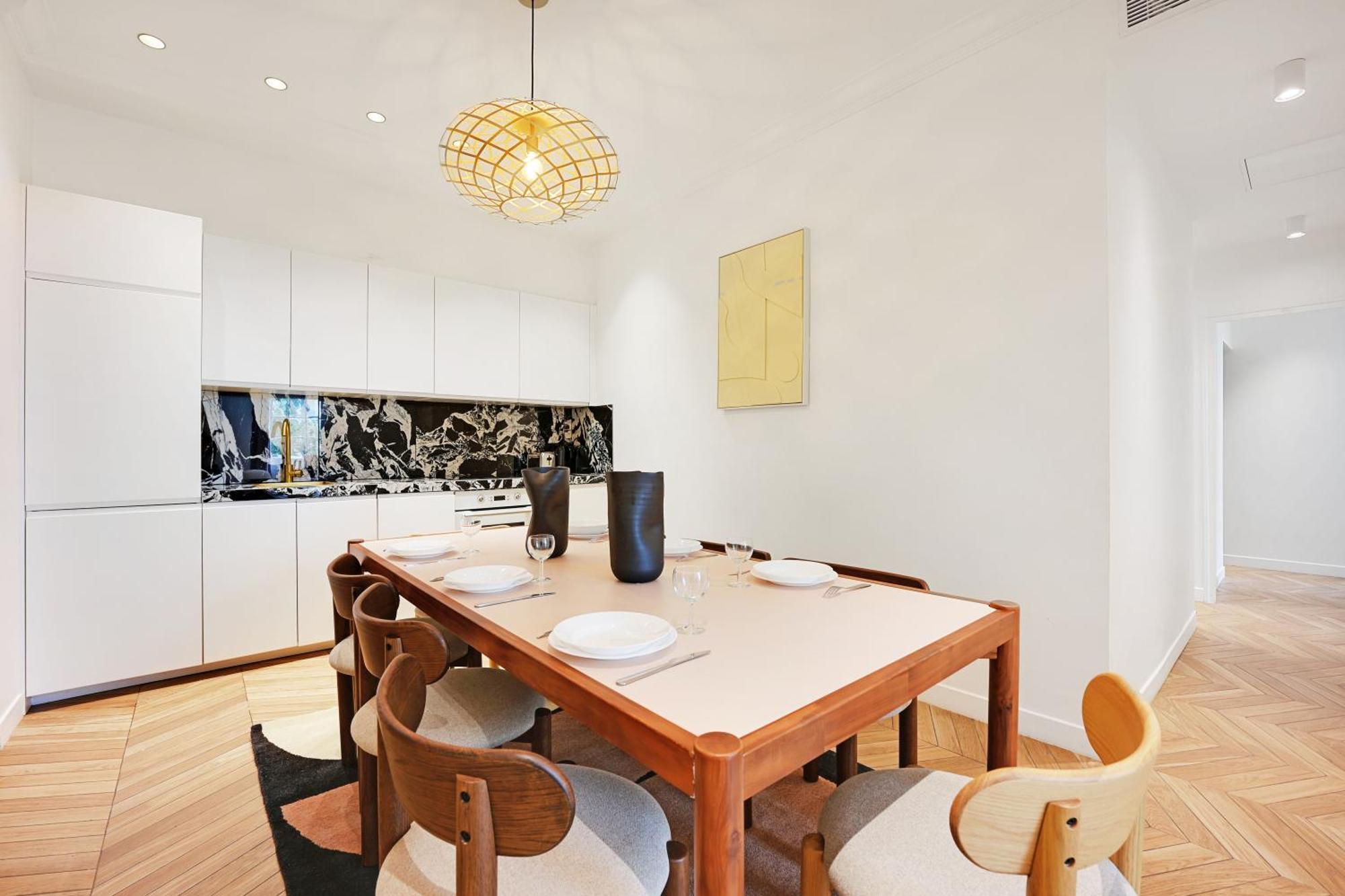 Amazing Appartement - 3Br-10P - Saint Germain ปารีส ภายนอก รูปภาพ